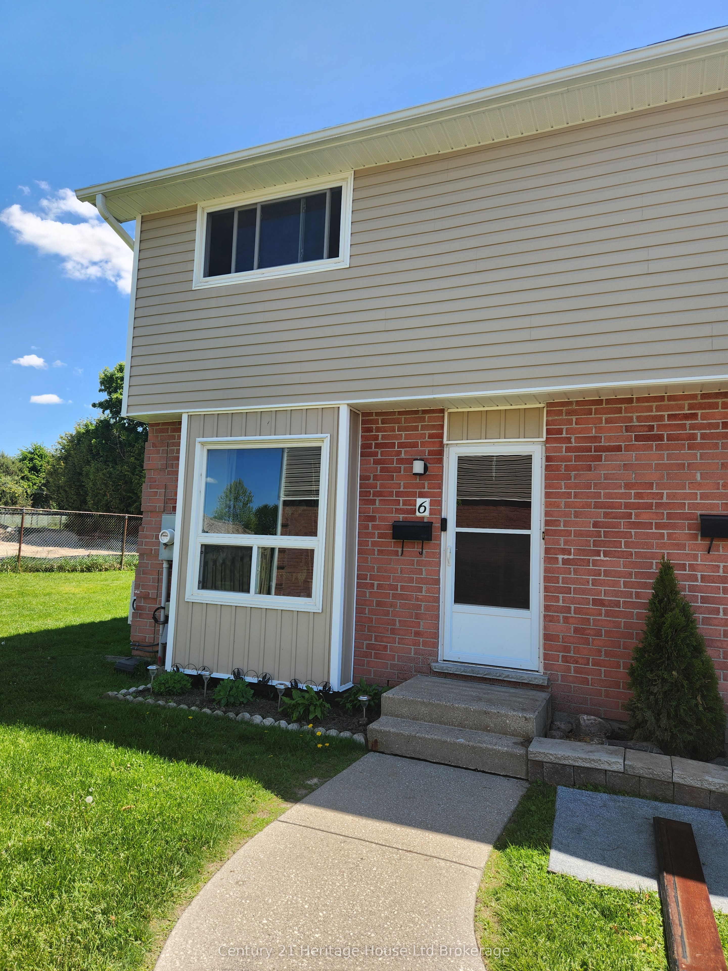 6-380 Springbank Avenue N, Woodstock, ON, N4T 1L8