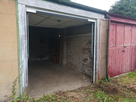 Trinity Grove Lane, Trinity, Edinburgh EH5, Parking/garage to rent