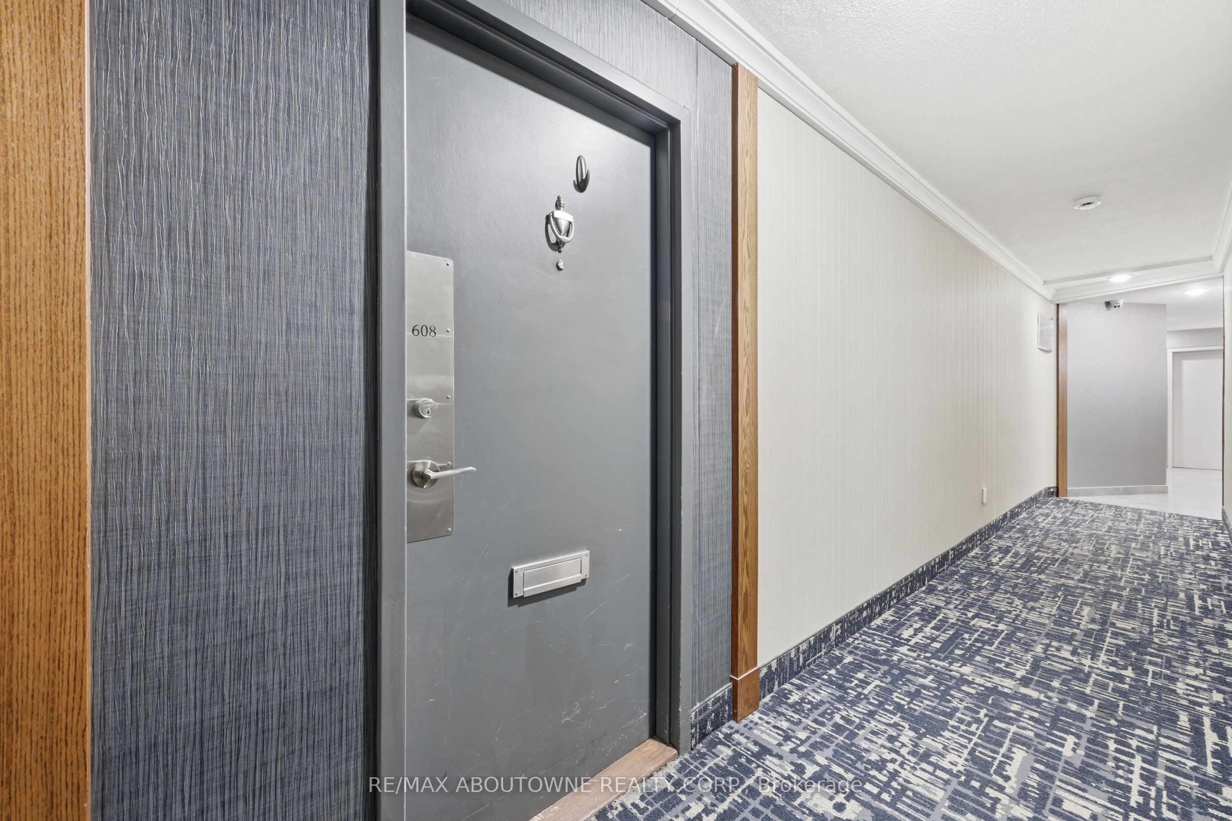 Additional image 3 of 608-551 The West Mall N/a, Toronto, ON, M9C 1G7