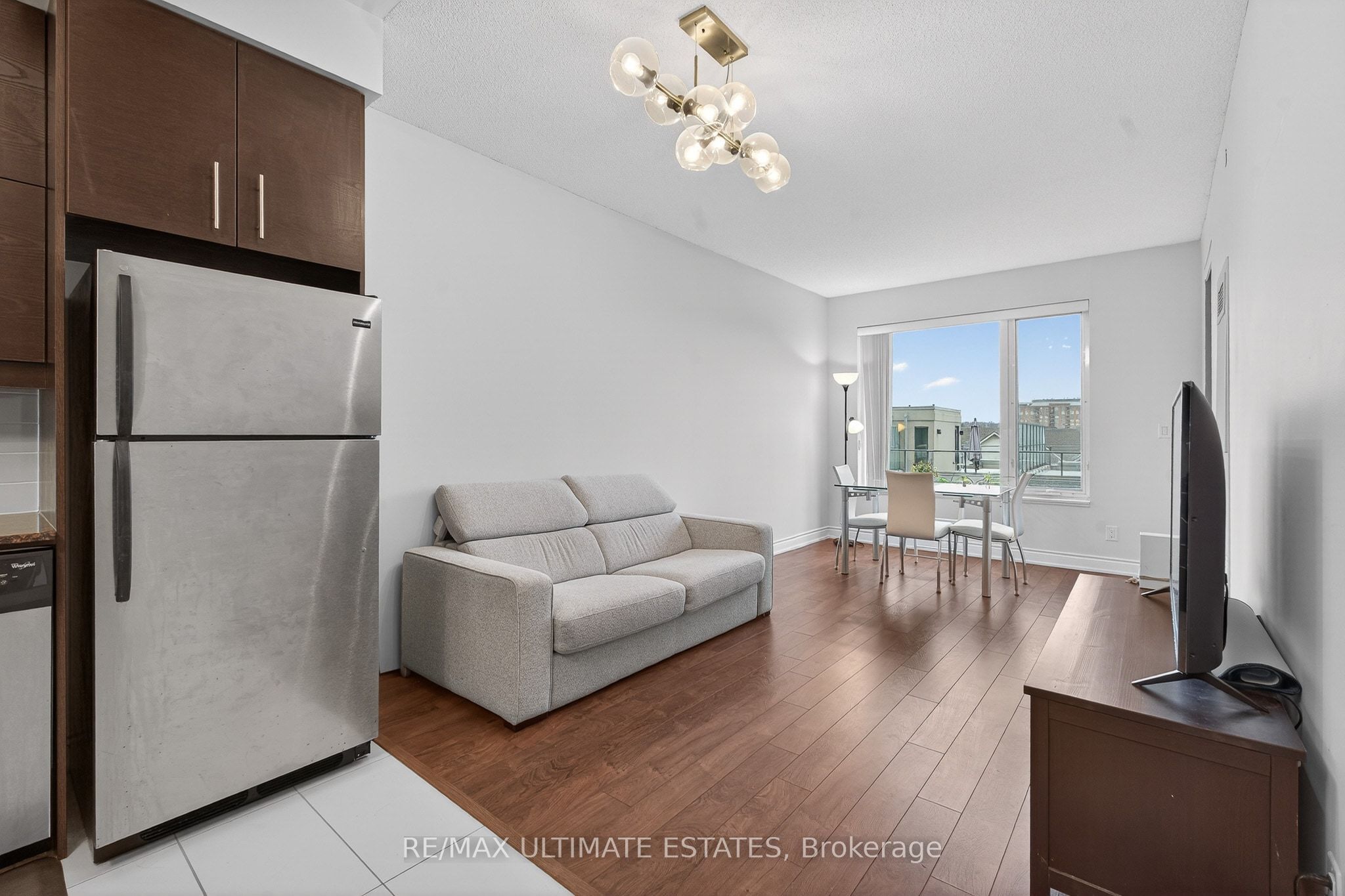 Additional image 6 of 519-325 South Park Road N, Markham, ON, L3T 7W2