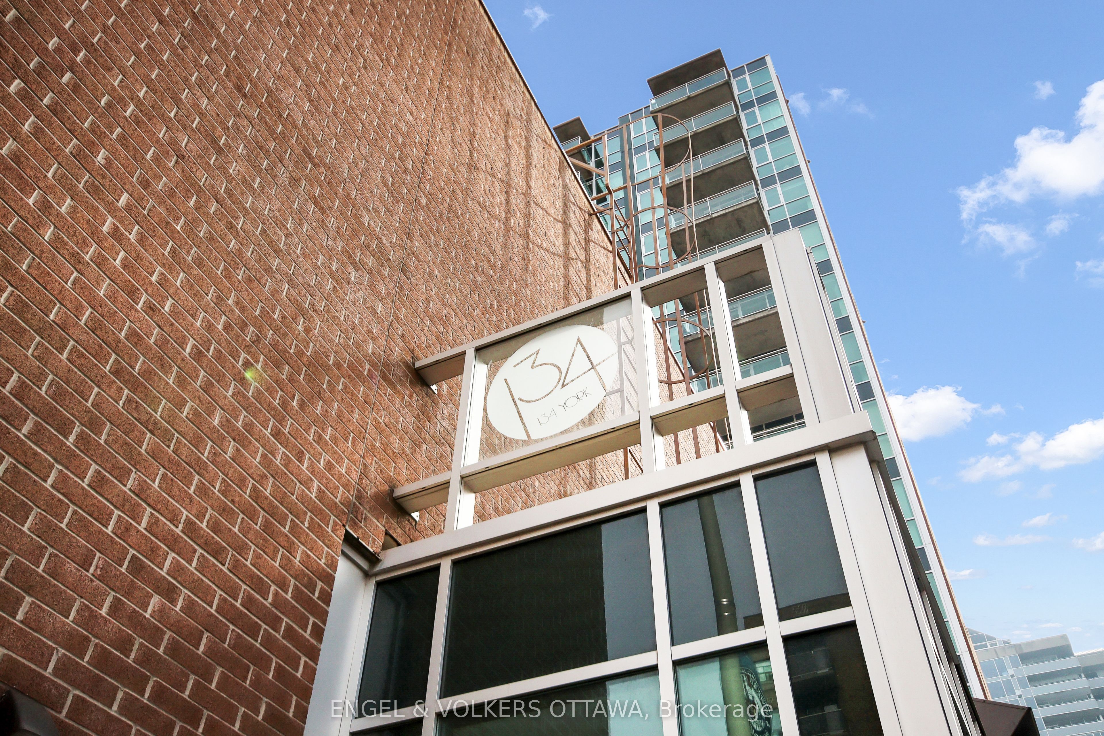 607-134 York Street, Ottawa, ON, K1N 1K8