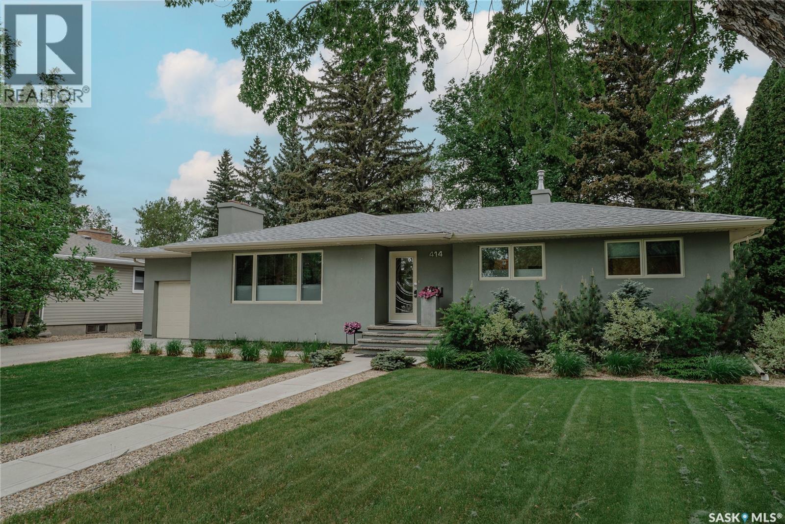 414 Lake Crescent, Saskatoon, SK, S7H3A4 photo 3