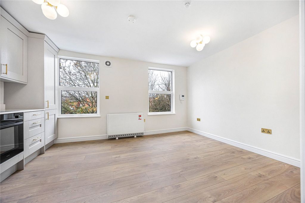 Additional image 17 of 4 bed terraced house for saleLorne Street, Reading RG1