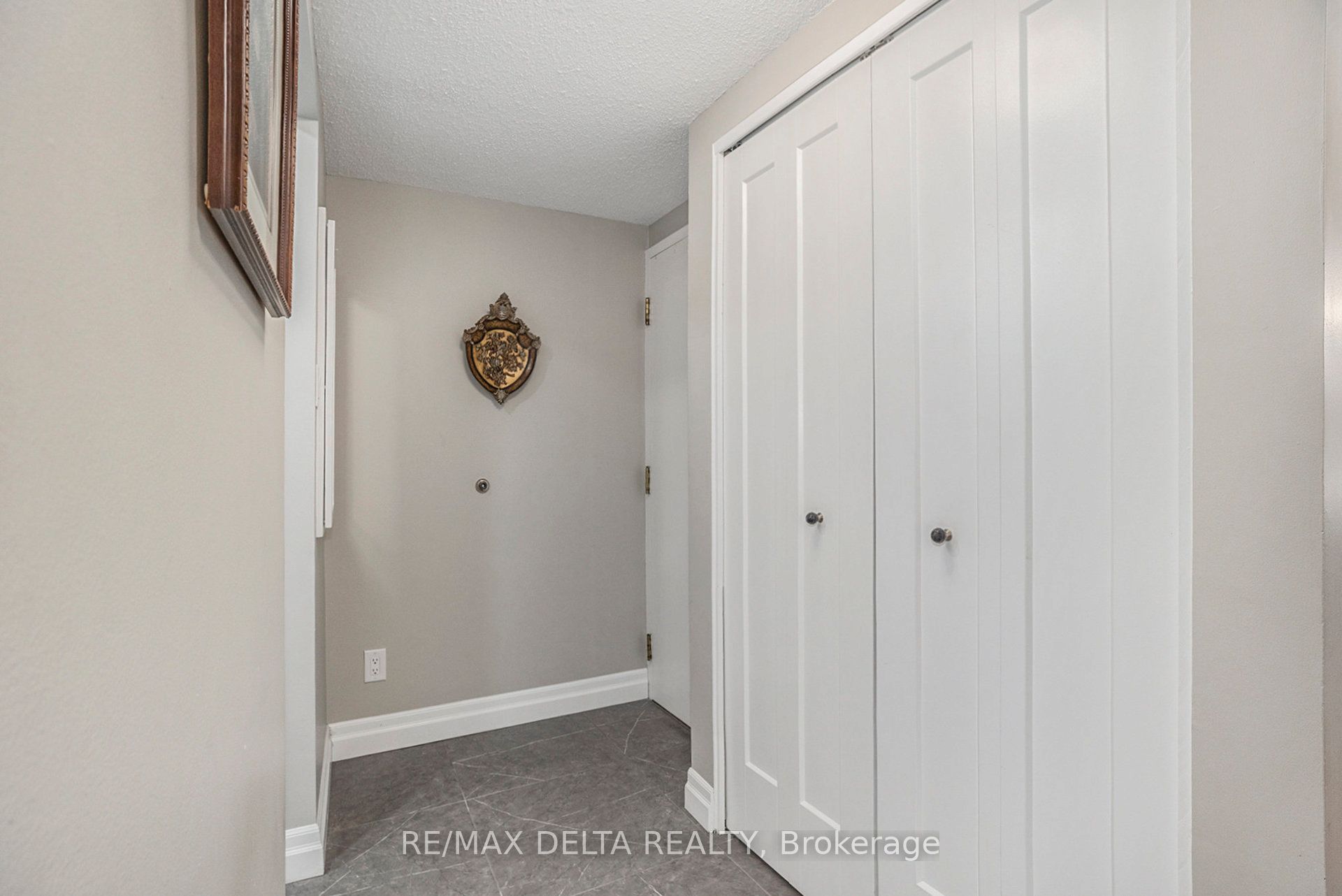 Additional image 6 of 304-295 Gilmour Street, Ottawa, ON, K2P 0P7