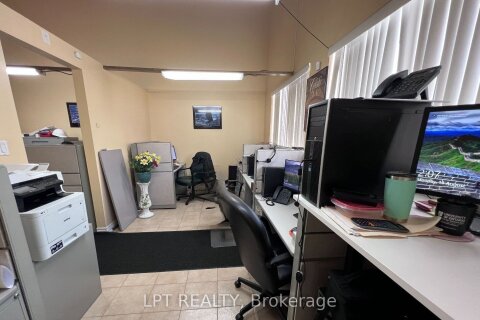 Additional image 6 of 18-7050A Bramalea Road, Mississauga, ON, L5S 1T1