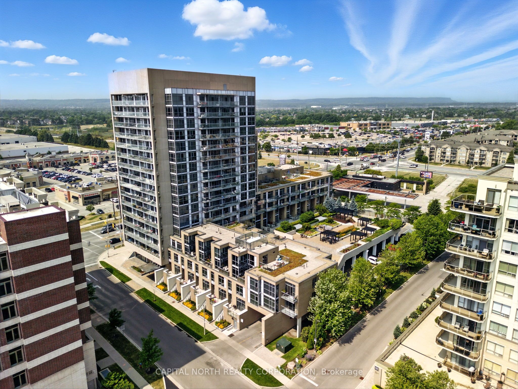 213-1940 Ironstone Drive, Burlington, ON, L7L 0G5