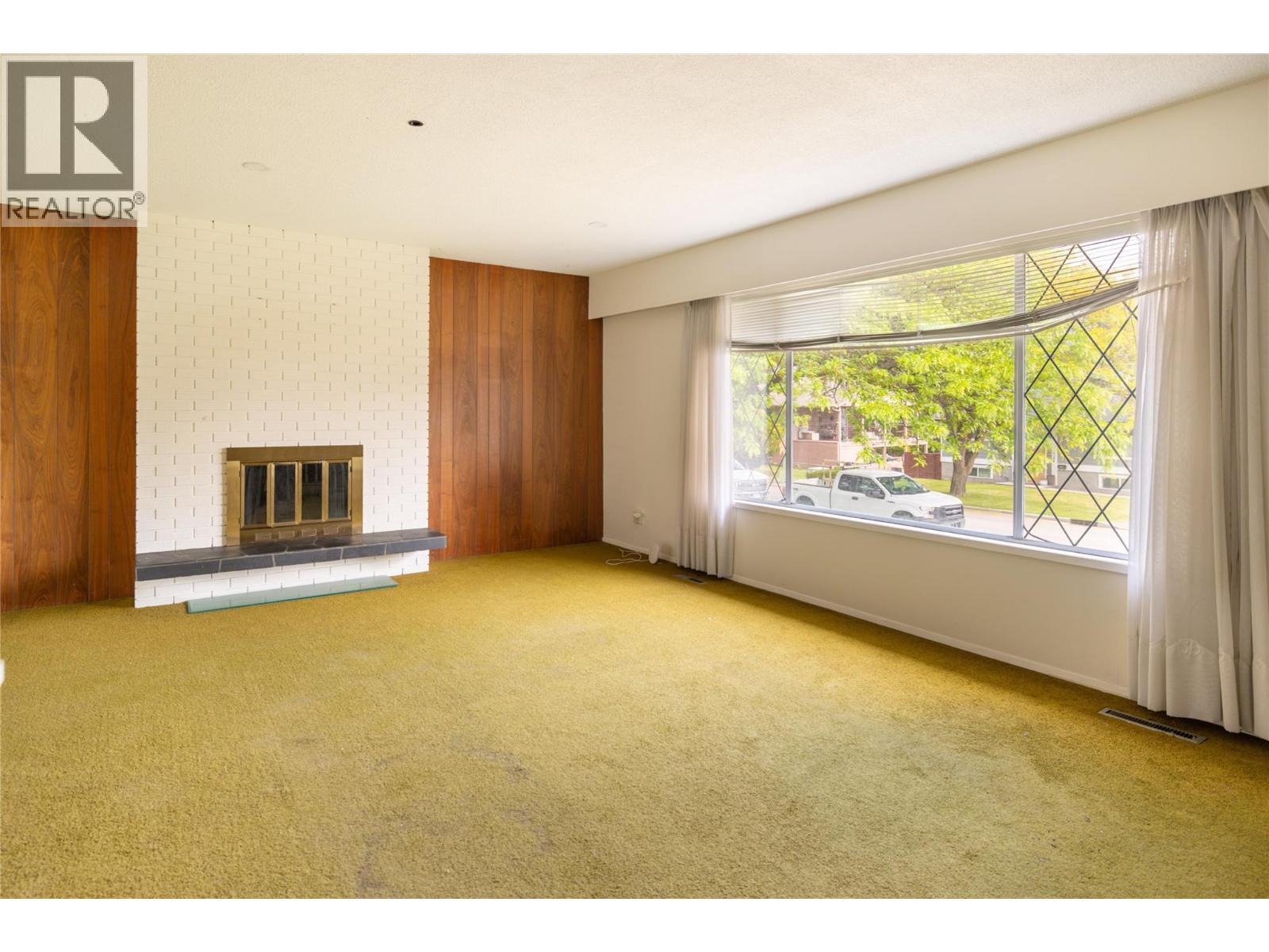 Additional image 3 of 1738 Smithson Drive, Kelowna, BC, V1Y4E3
