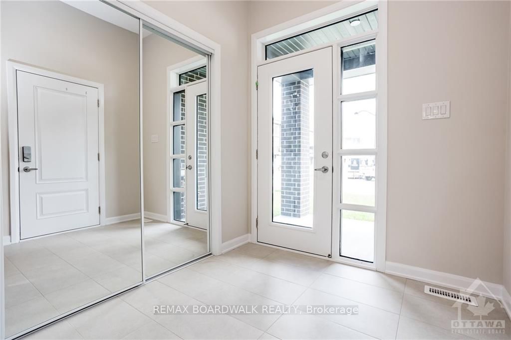 Additional image 2 of 262 Tullaghan Heights, Ottawa, ON, K2J 7C2