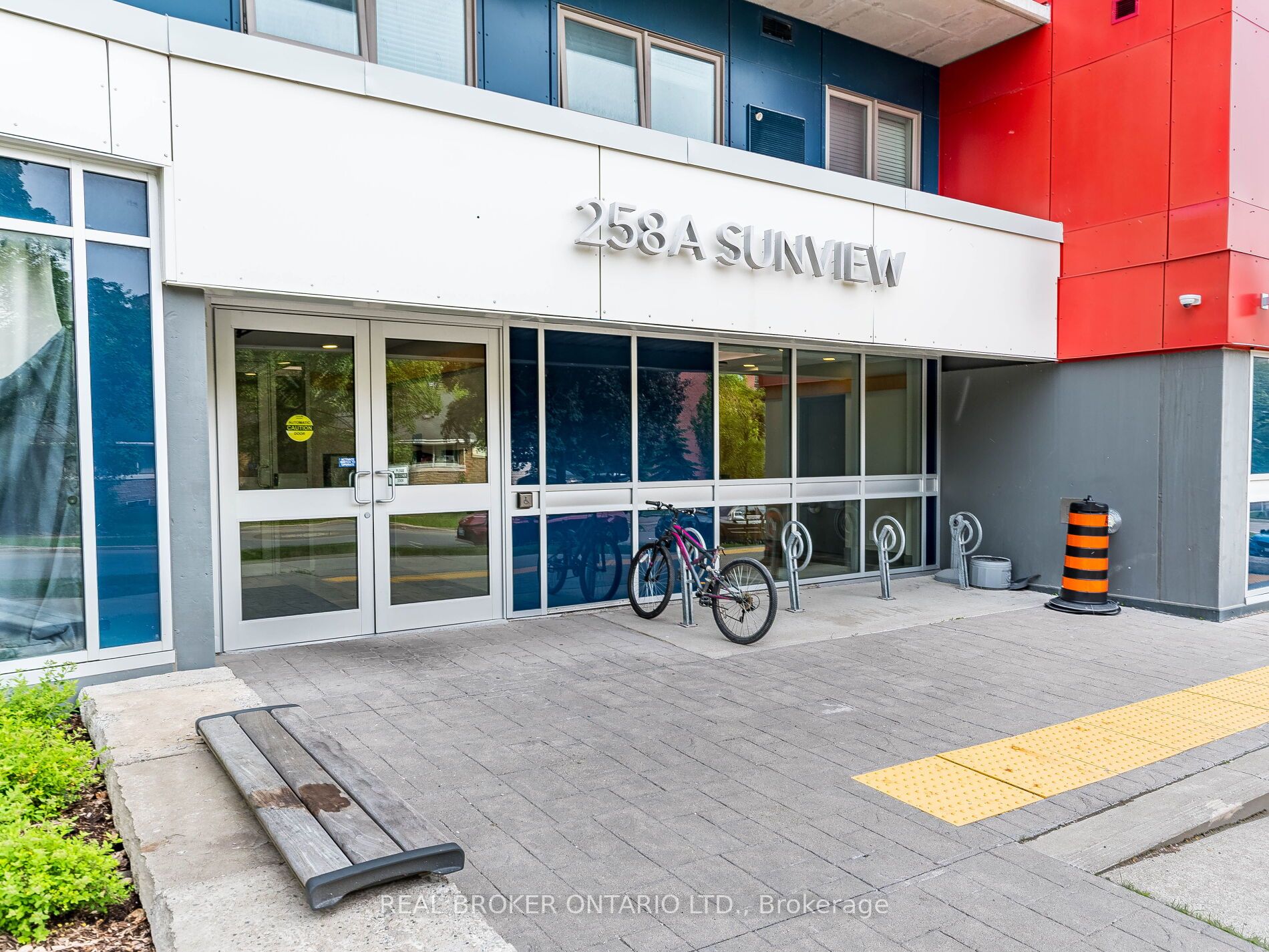 Additional image 4 of 123-258A Sunview Street, Waterloo, ON, N2L 0H6