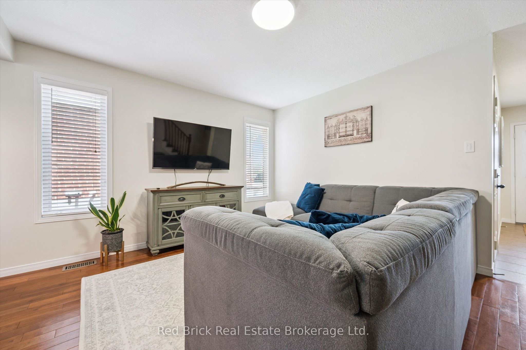 28 Davison Drive, Guelph, ON, N1E 0C1 photo 5