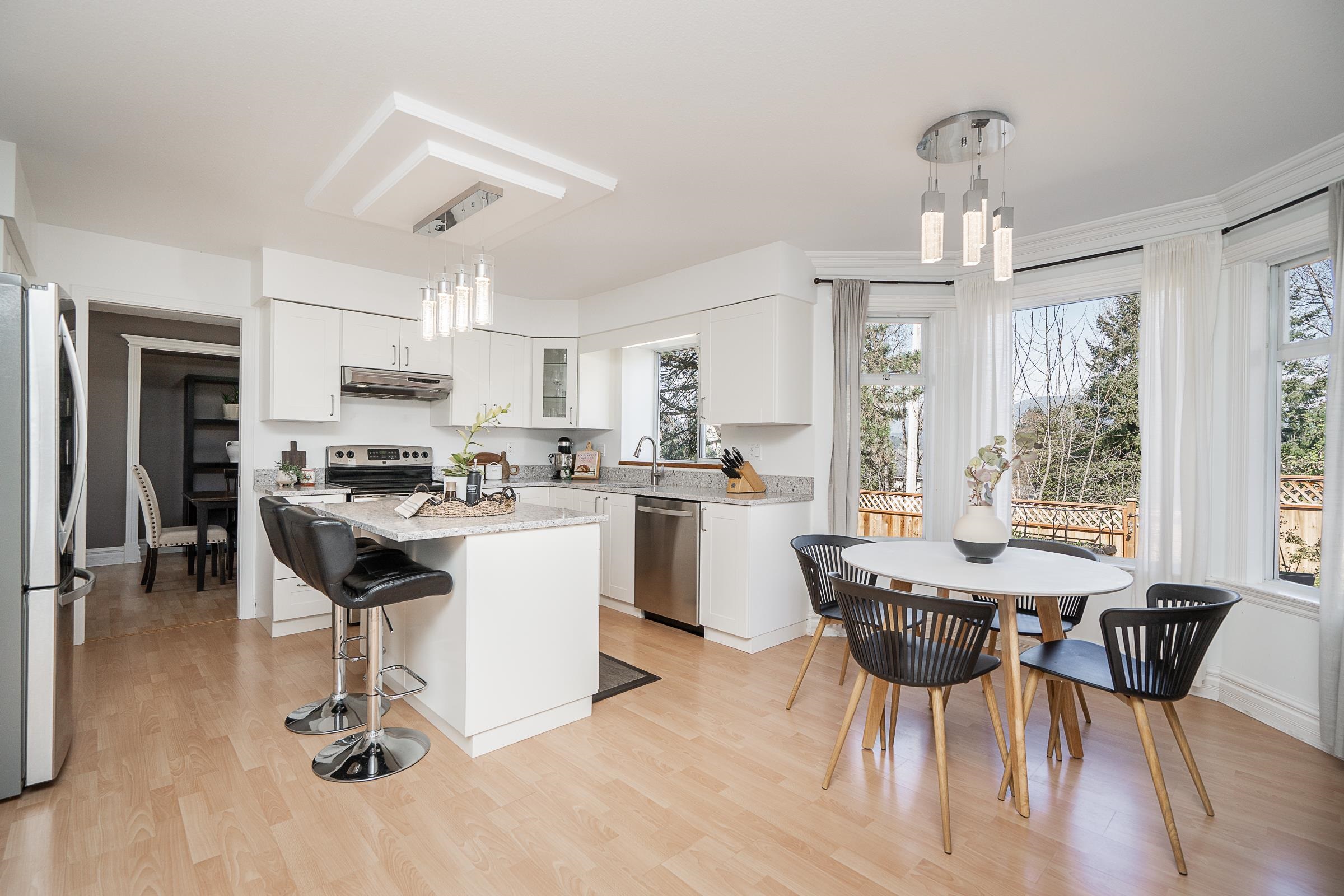 2653 Klassen Court, Port Coquitlam, BC, V3C 5Y8