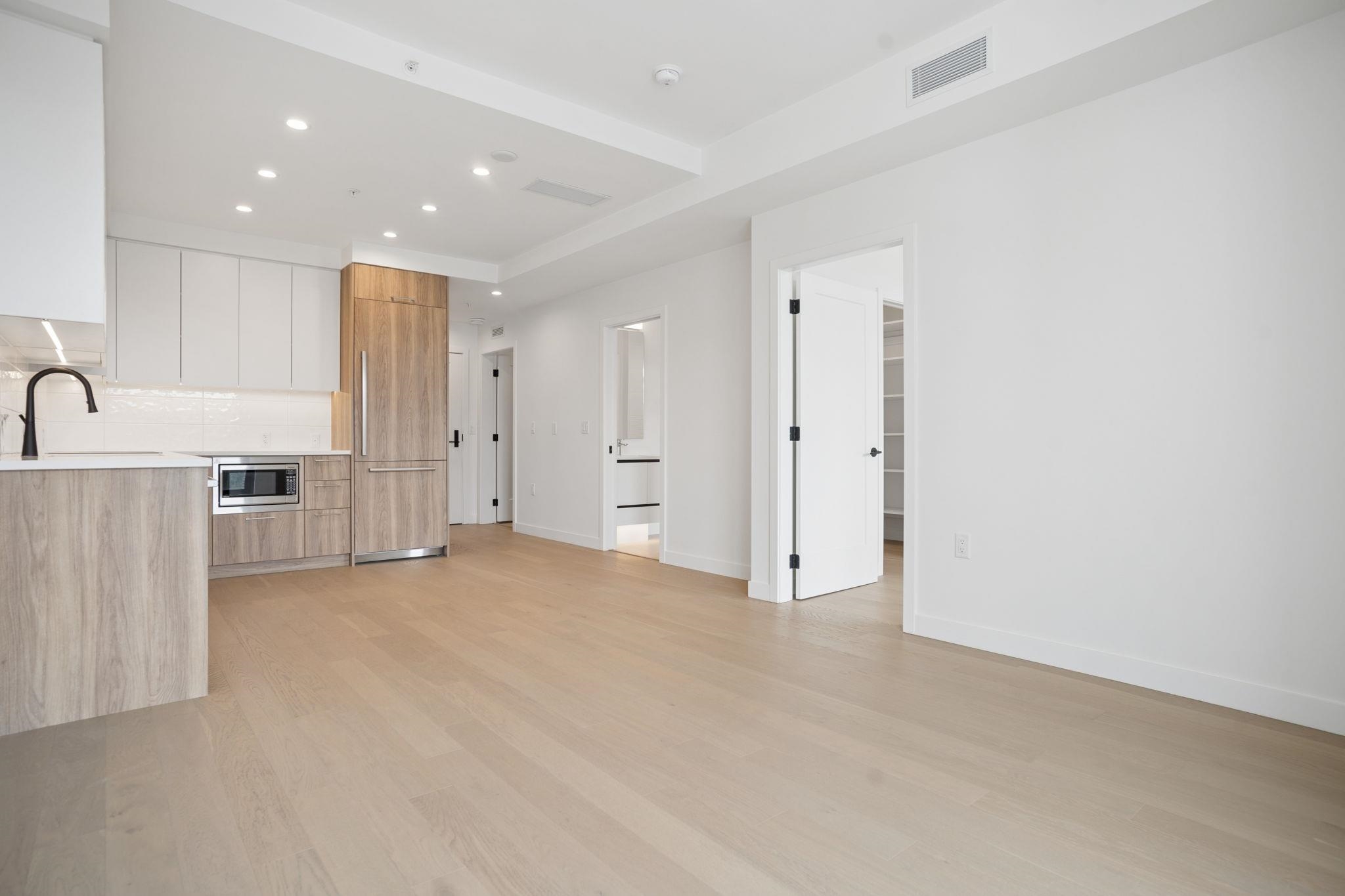 Additional image 3 of 208-8398 Oak Street, Vancouver, BC, V6P 0L9