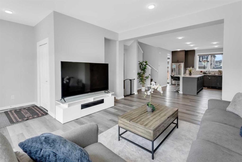 232 Walgrove Way SE, Calgary, AB, T2X 4A3 photo 4