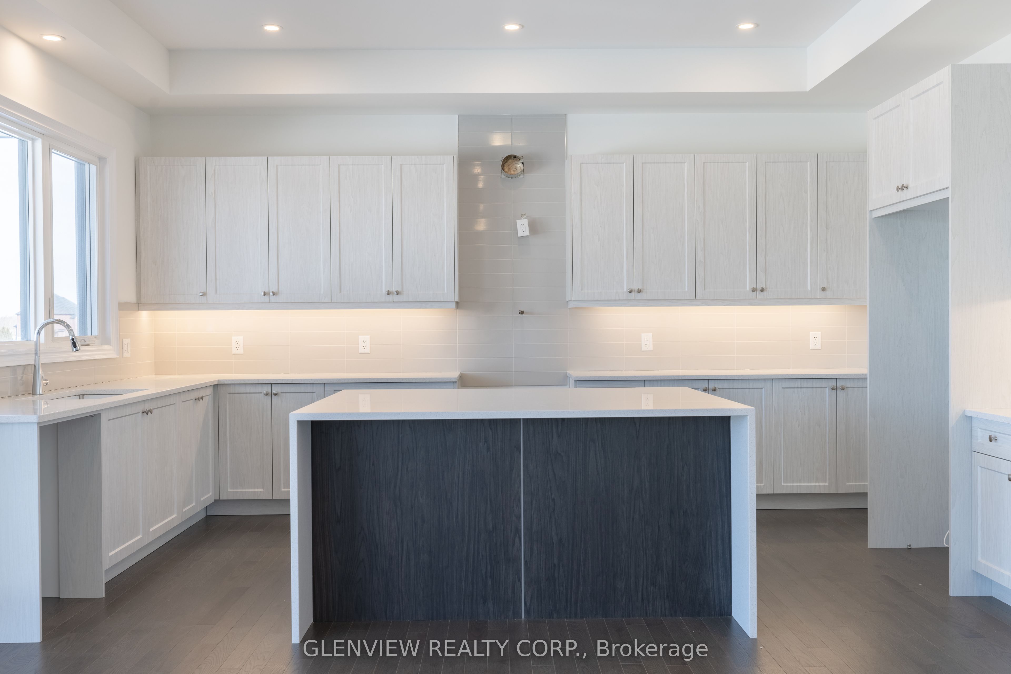 3 Ewing Way, Amaranth, ON, L9W 7V5 photo 3