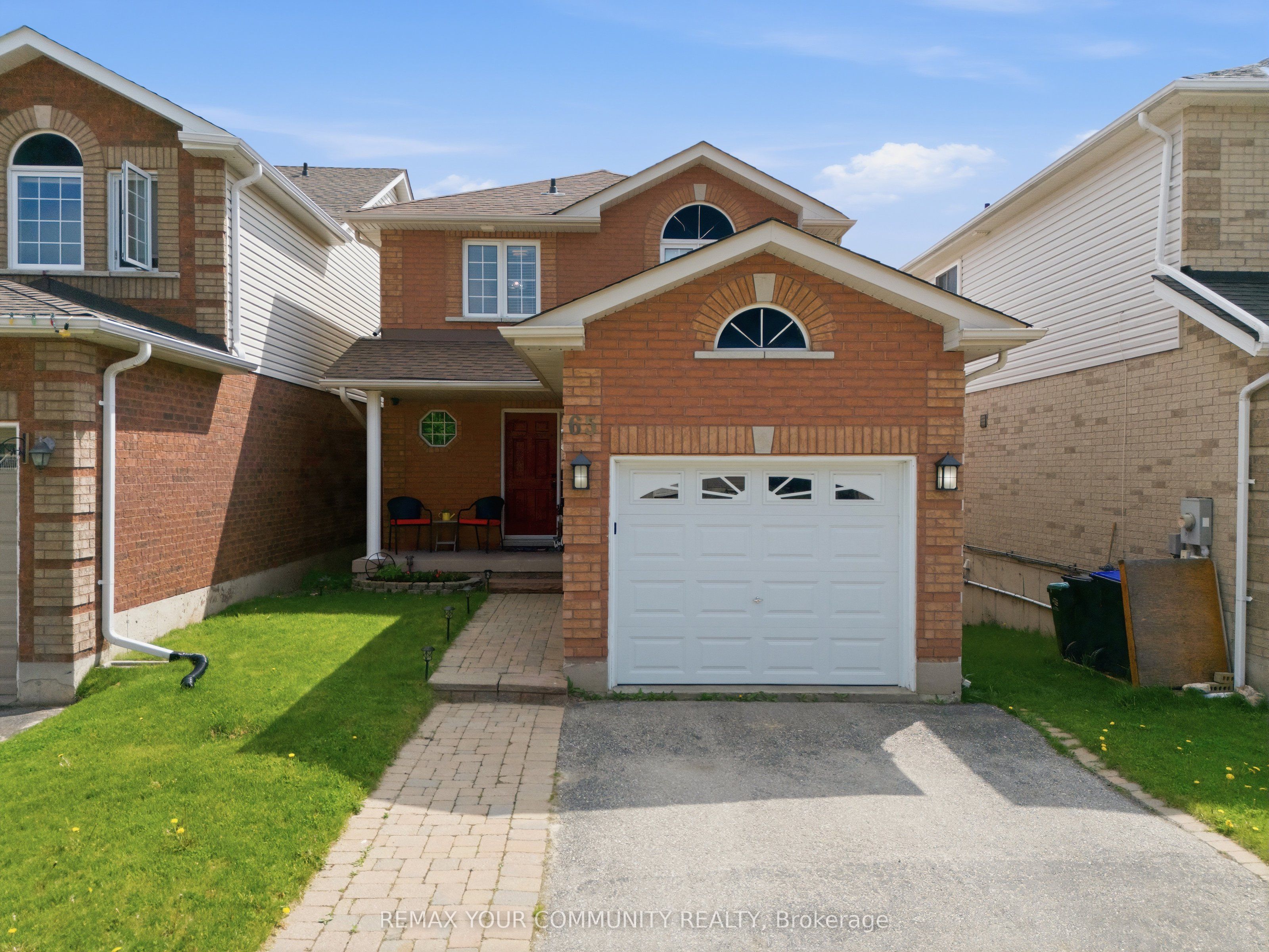 65 Adams Street, Bradford West Gwillimbury, ON, L3Z 3E2