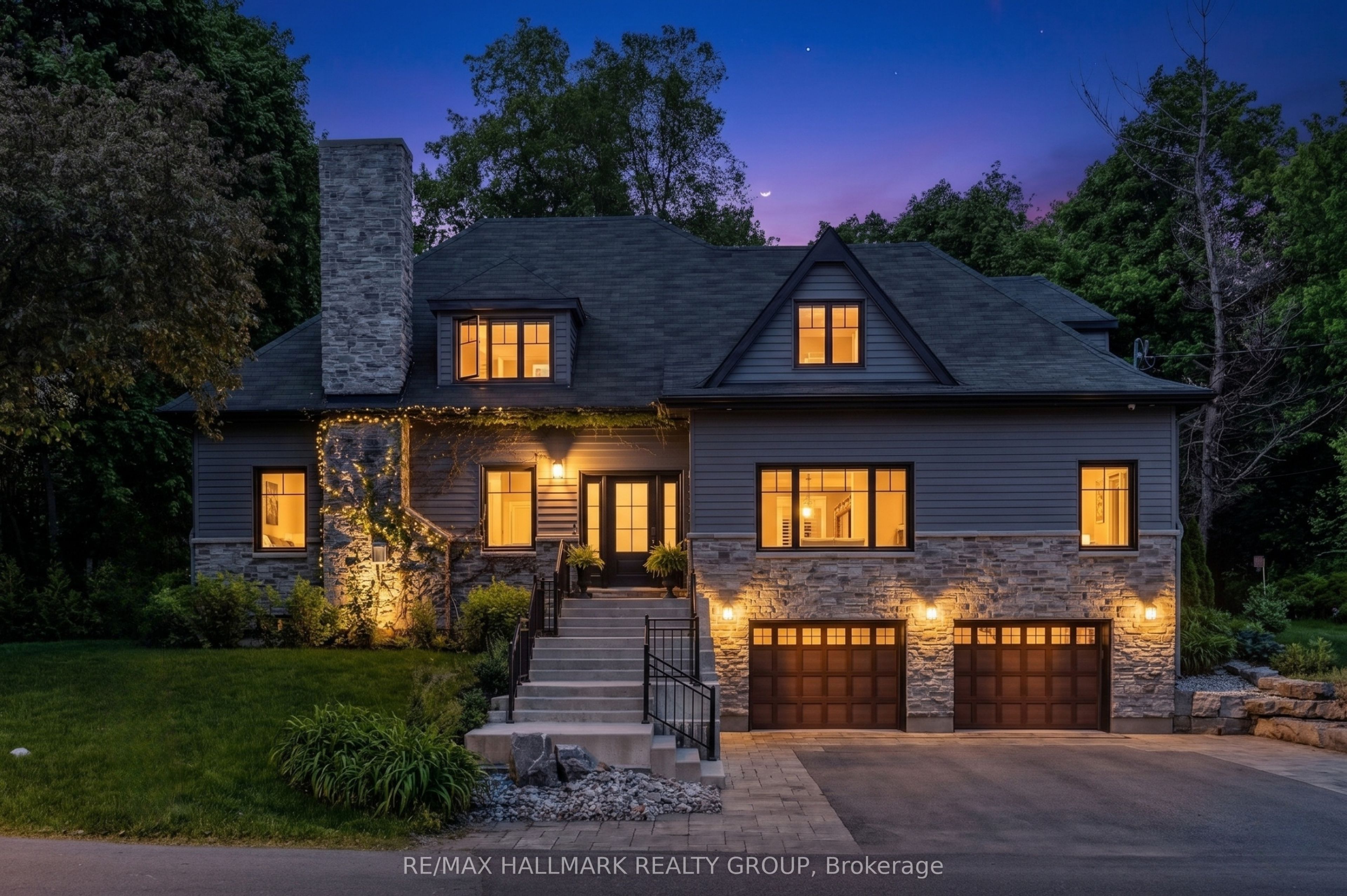 22 Cedar Road, Ottawa, ON, K1J 6L4