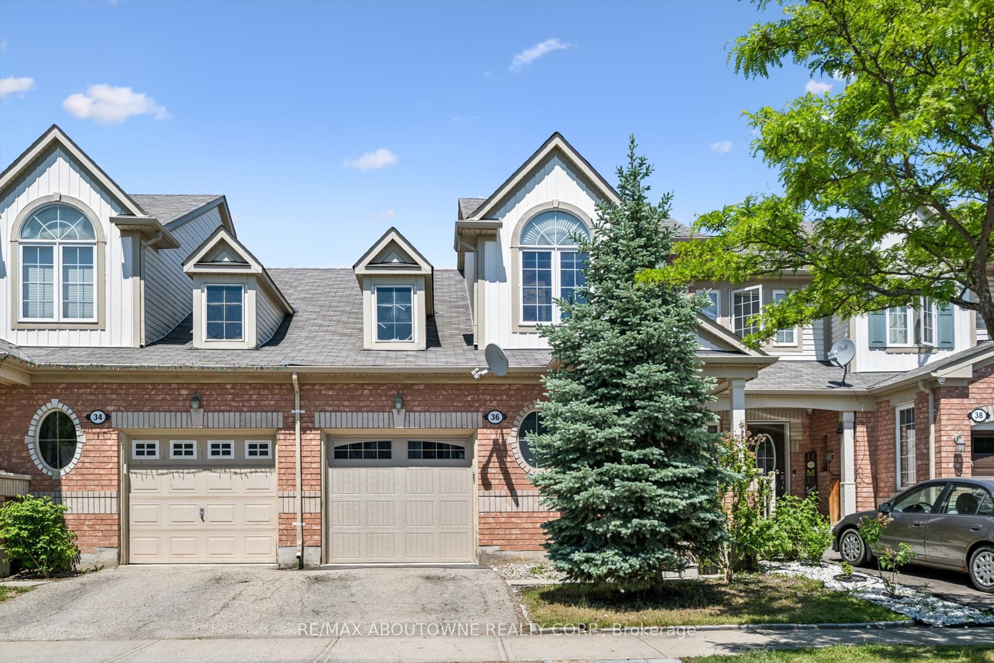 36 Van Fleet Terrace, Milton, ON, L9T 0Y4 photo 3