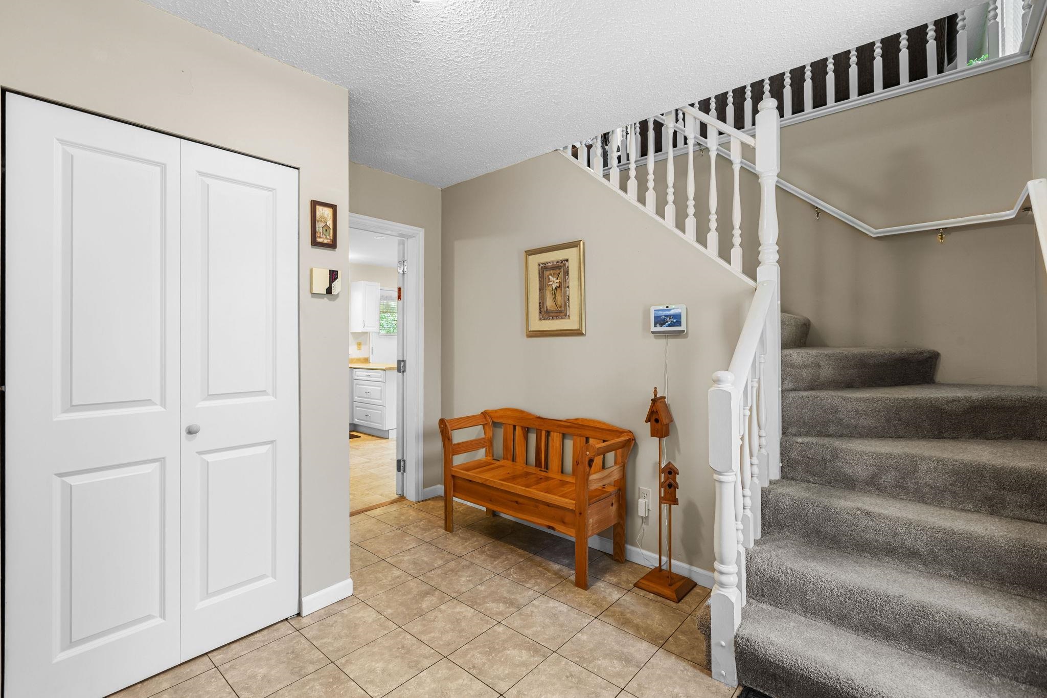 19949 51 Avenue, Langley, BC, V3A 7P2 photo 2