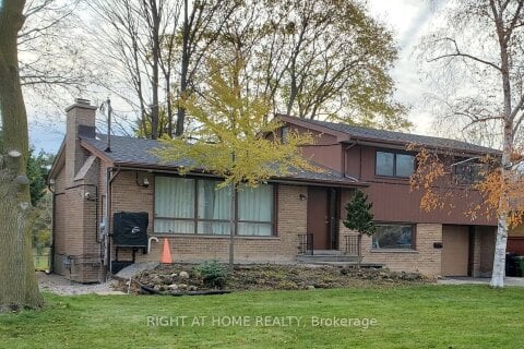 Additional image 7 of 1-169 Yorkview Drive, Toronto, ON, M2R 1K2