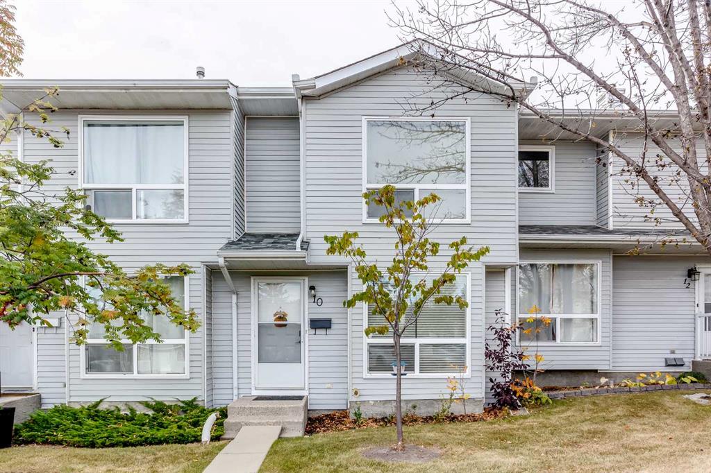 10 Deerfield Green SE, Calgary, AB, T2J7B8