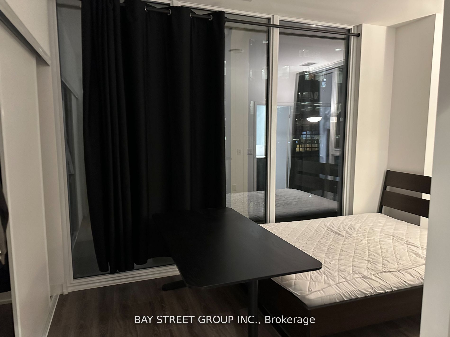 509-20 Edward Street, Toronto, ON, M5J 1C9 photo 3