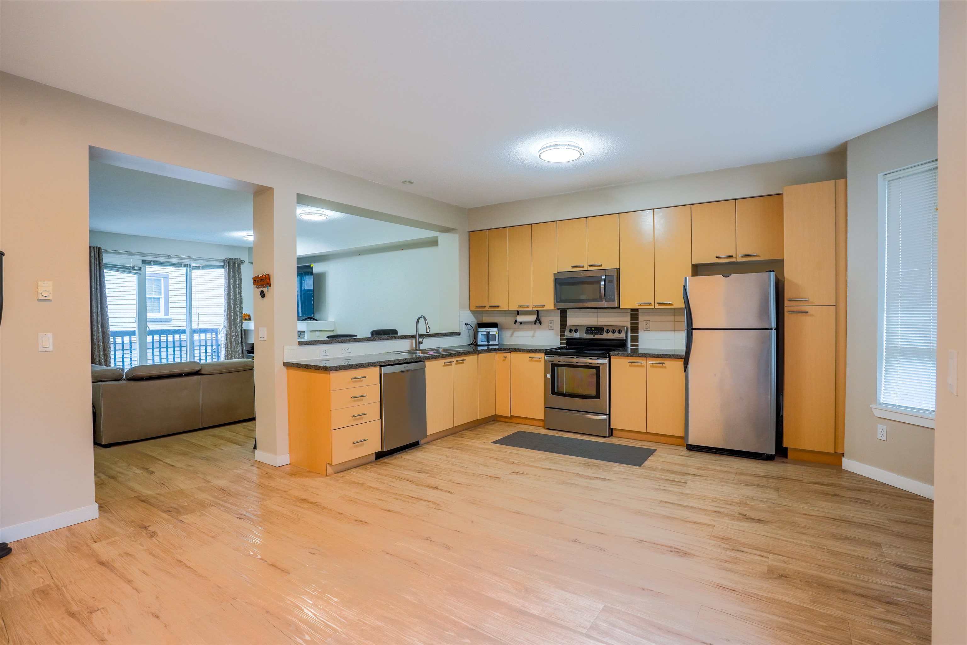 15-7155 189 Street, Surrey, BC, V4N 5S8 photo 5