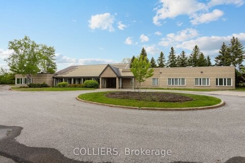 15 Auriga Drive, Ottawa, ON, K2E 1B7 photo 2
