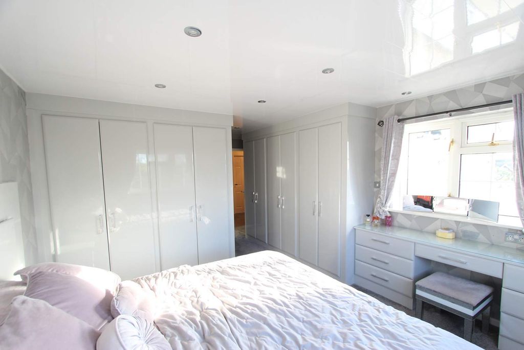 Additional image 16 of 5 bed detached house for saleLowerfold Way, Shawclough, Rochdale OL12