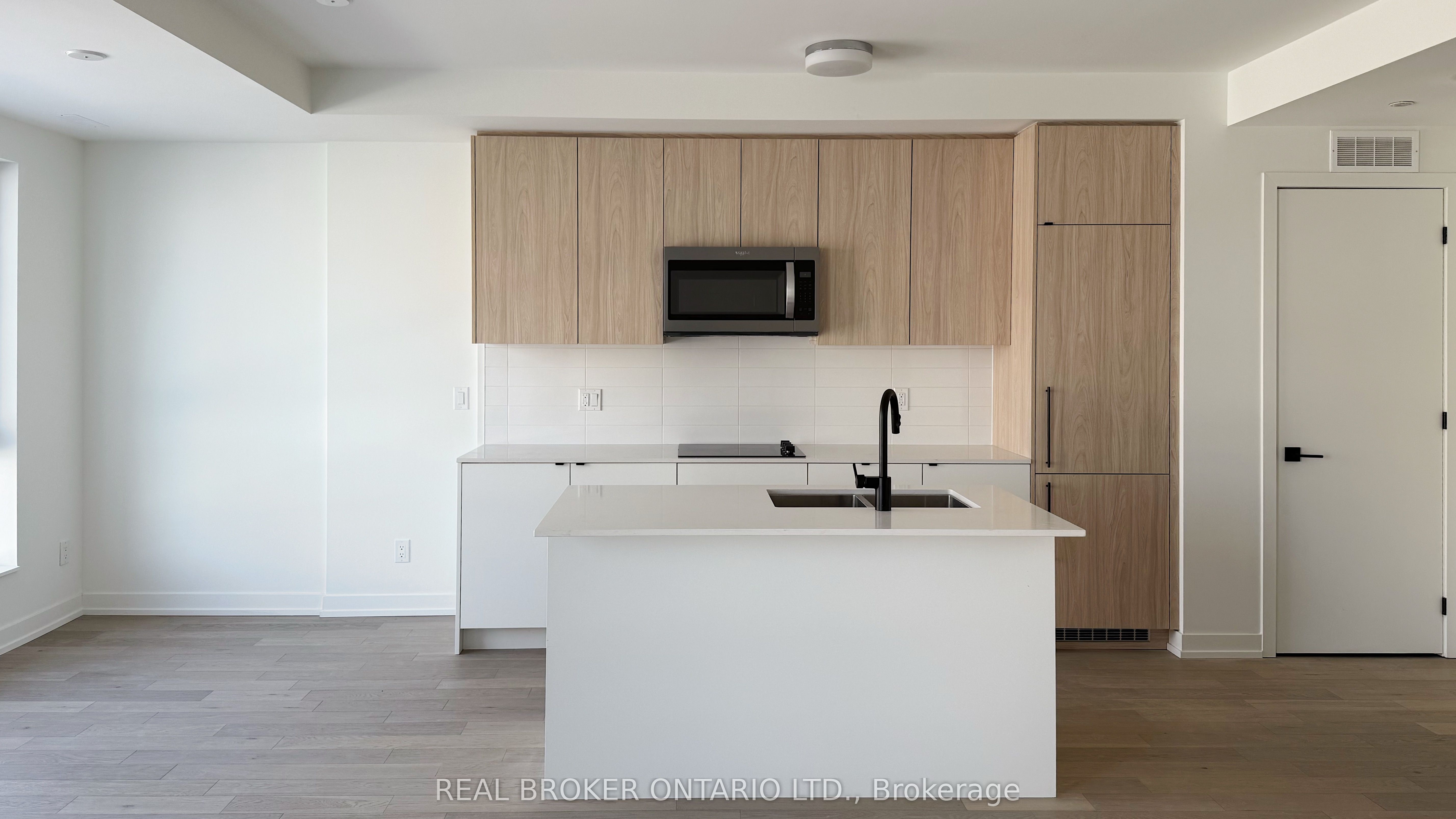 K311-9 Walder Lane, Richmond Hill, ON, L4S 0P7