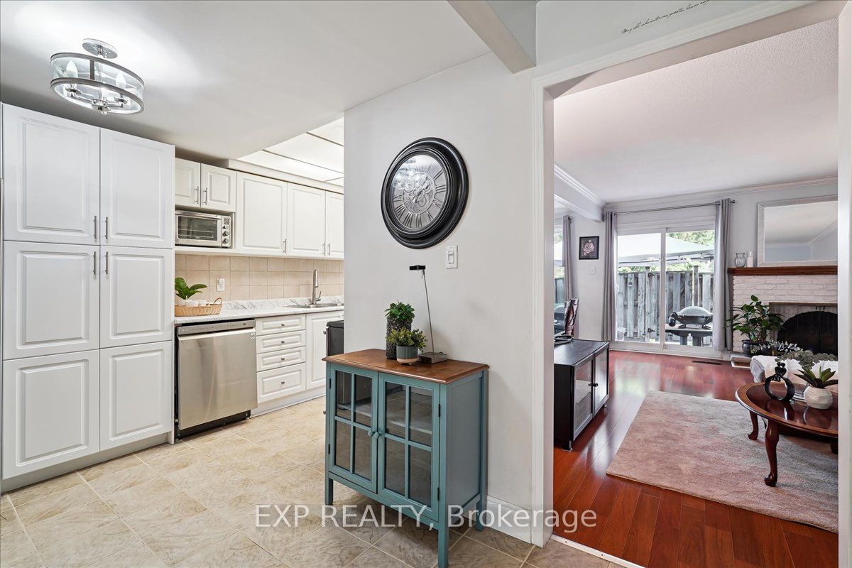 Additional image 4 of 65 Greenwich Circle, Brampton, ON, L6S 2E8
