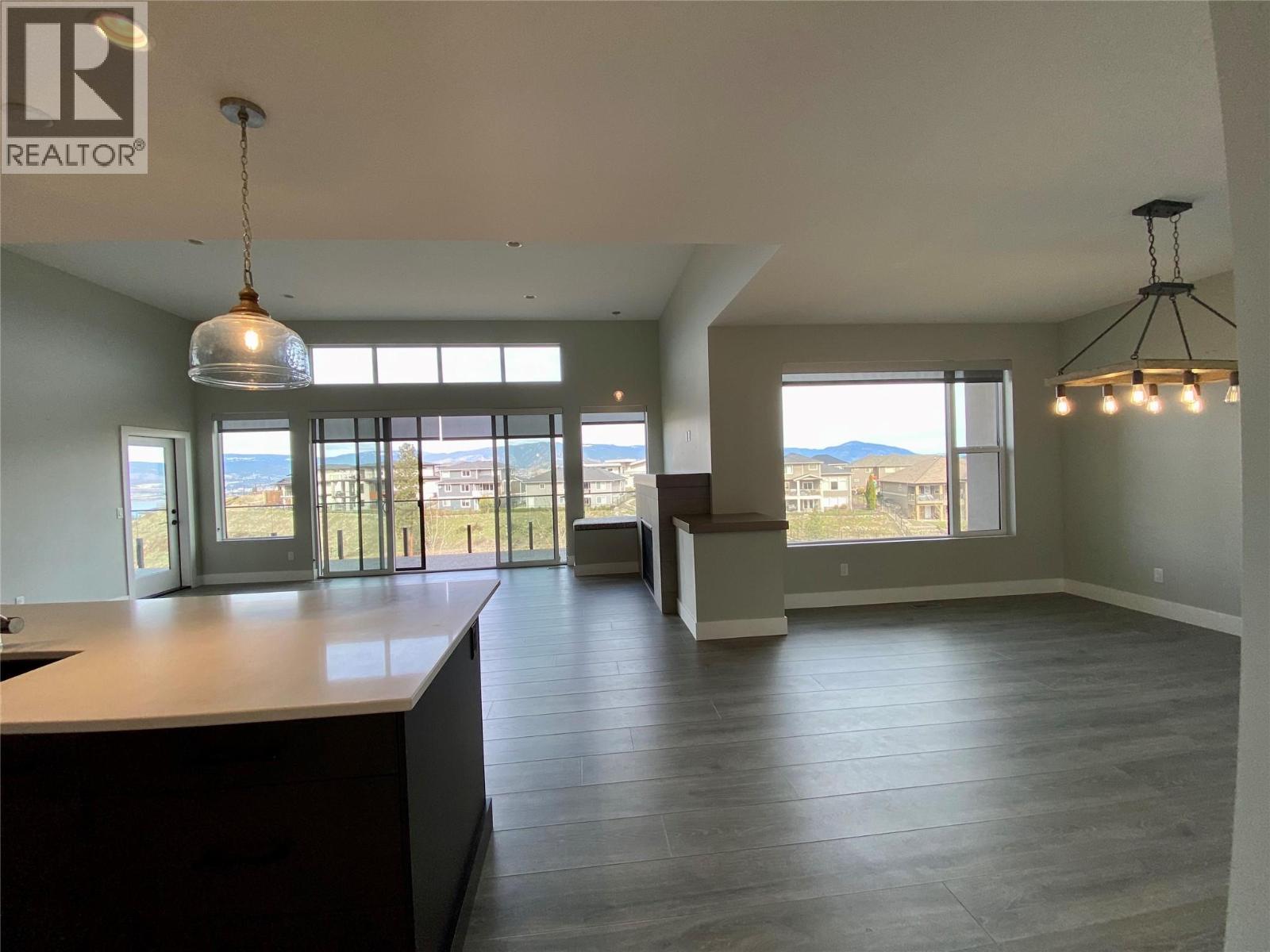5402 Kestrel Lane, Kelowna, BC, V1W0A6 photo 4