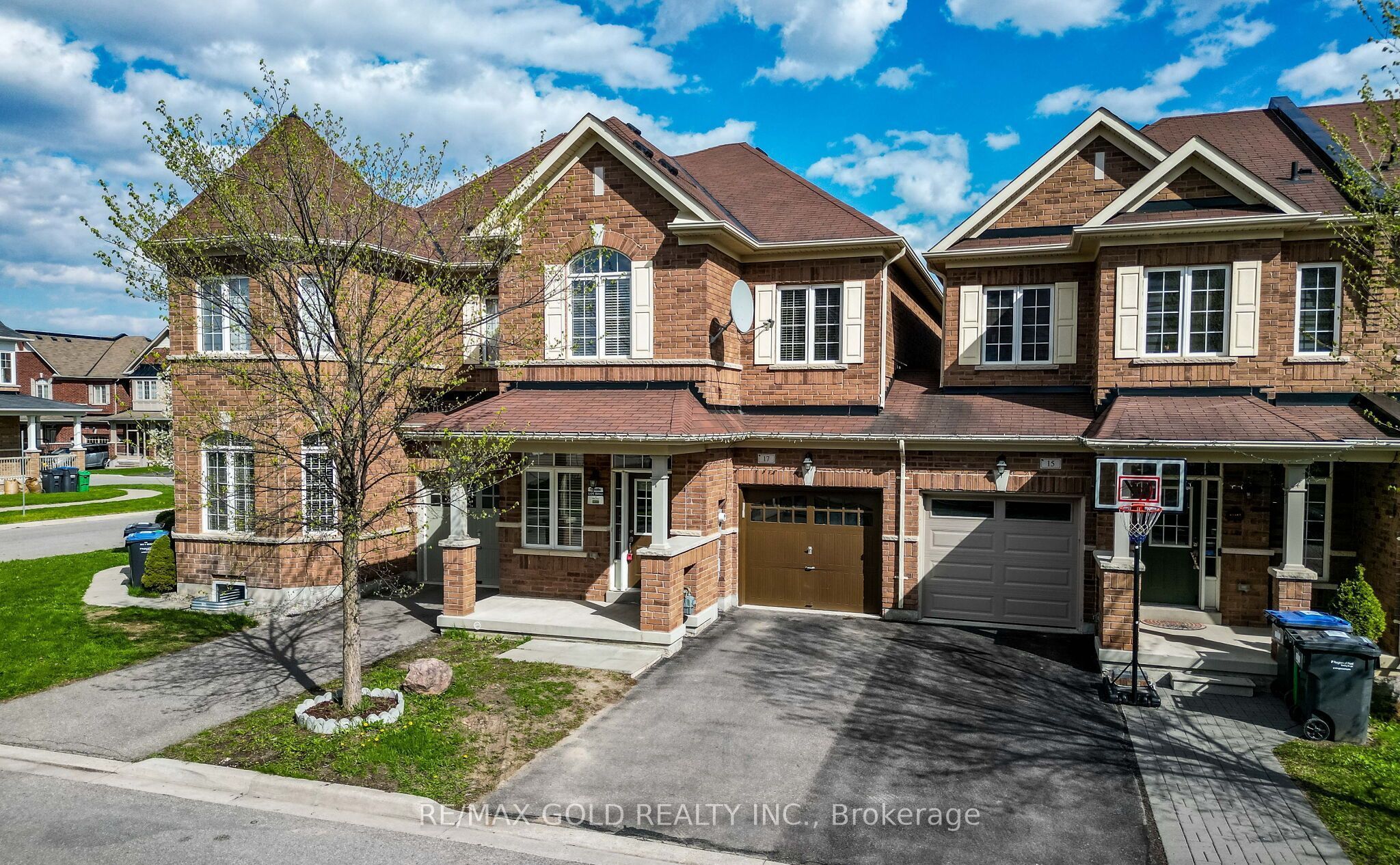 17 Primo Road, Brampton, ON, L7A 0Z9 photo 4
