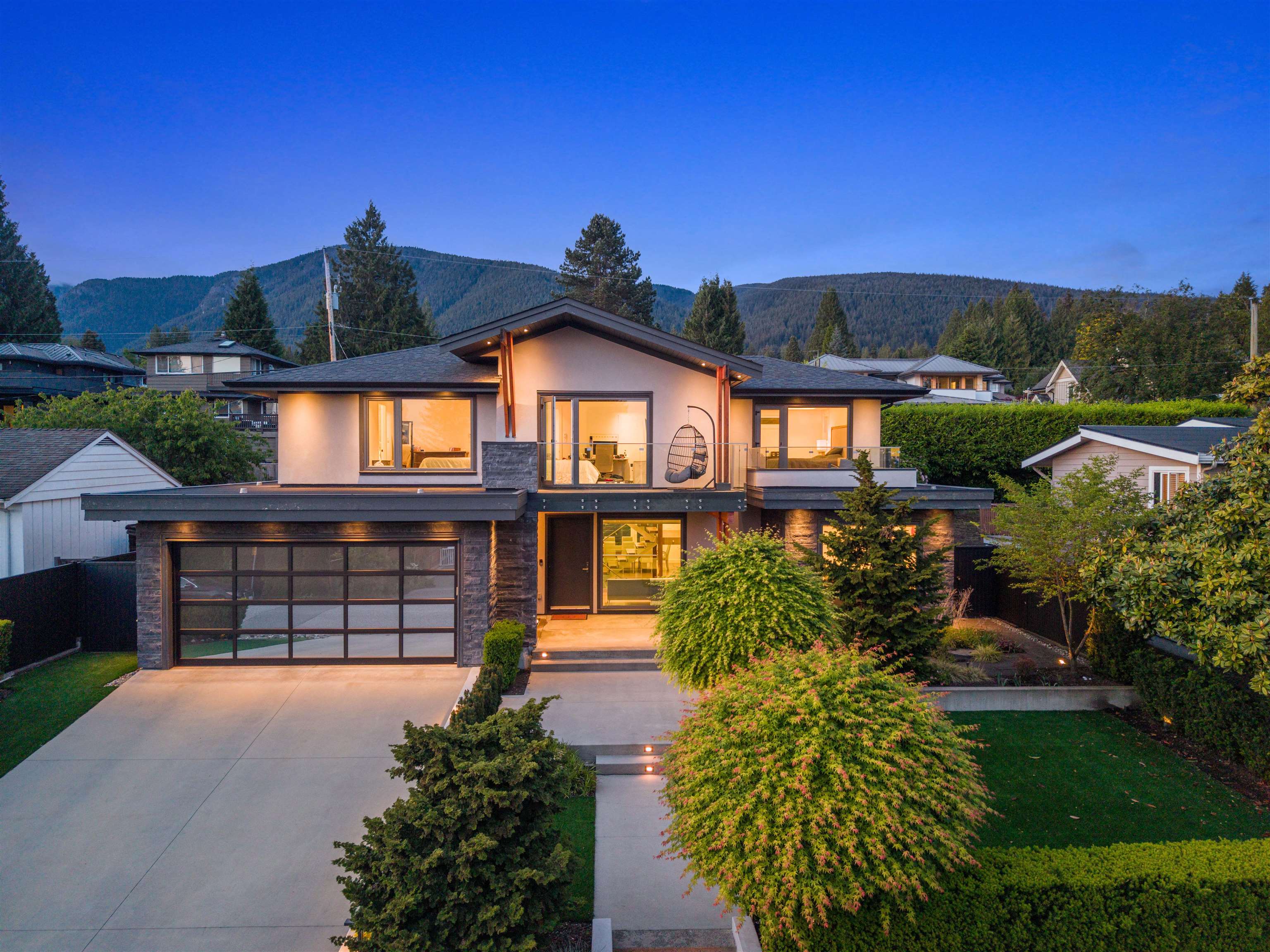 920 Melbourne Avenue, North Vancouver, BC, V7R 1N7