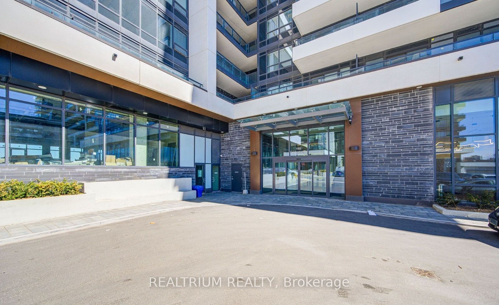 Additional image 2 of 308-1455 Celebration Drive, Pickering, ON, L1W 1L8