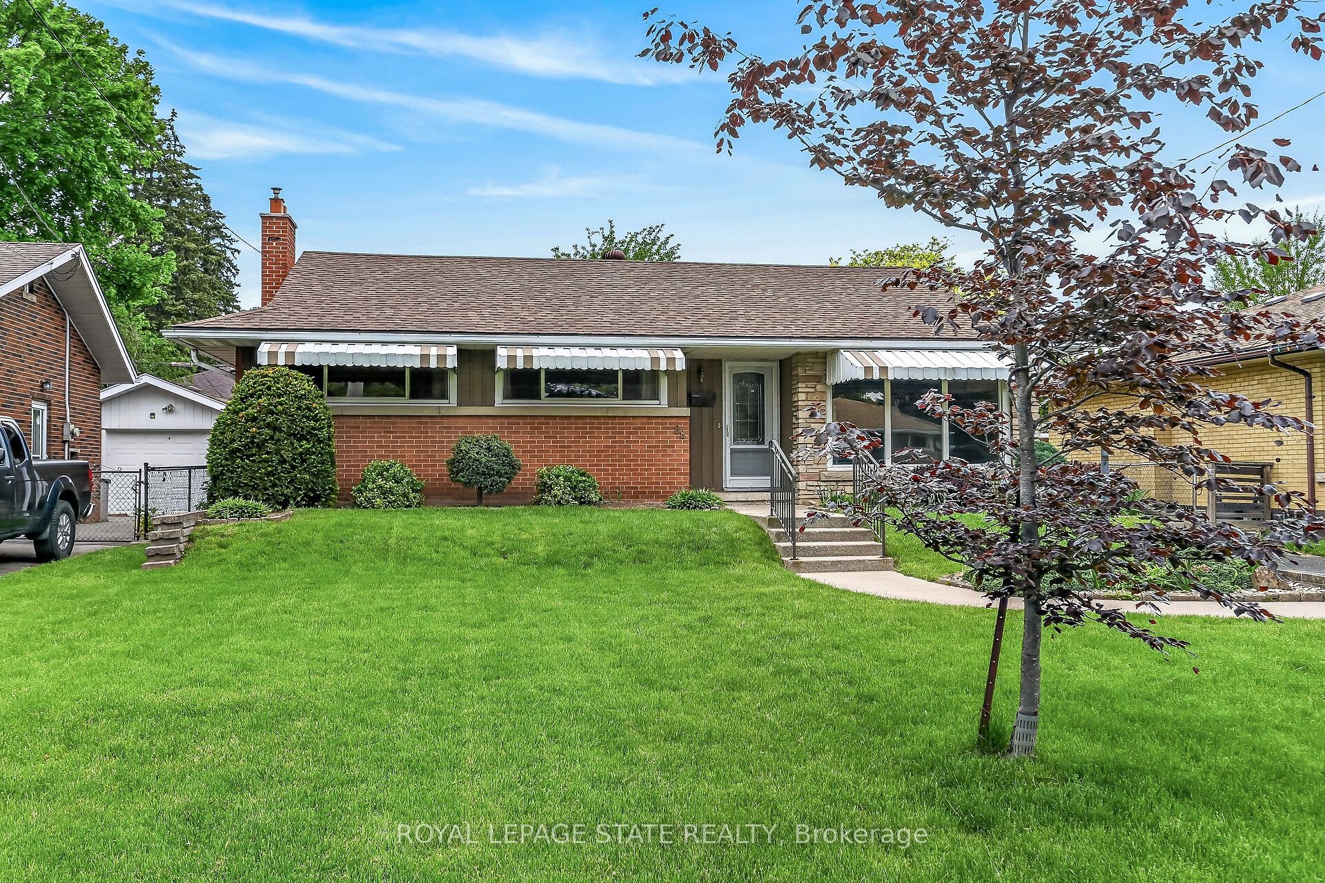 88 West 33rd Street, Hamilton, ON, L9C 5J1 photo 2