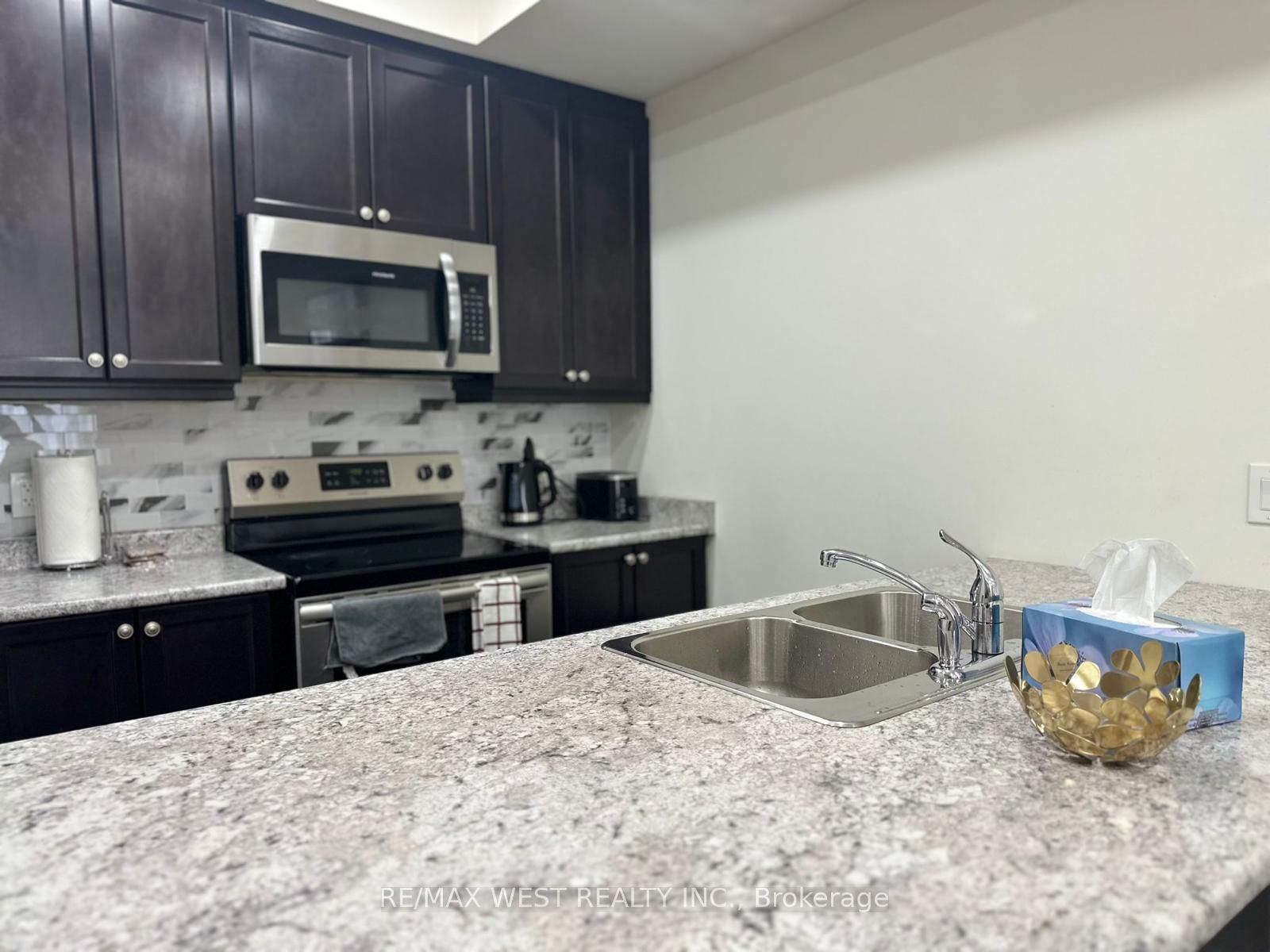 3-25 Heron Park Place, Toronto, ON, M1E 0B8 photo 5
