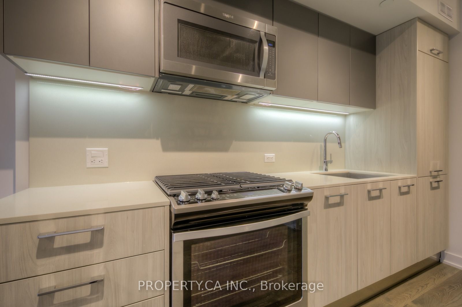 406-665 Kingston Road, Toronto, ON, M4E 1R6 photo 4
