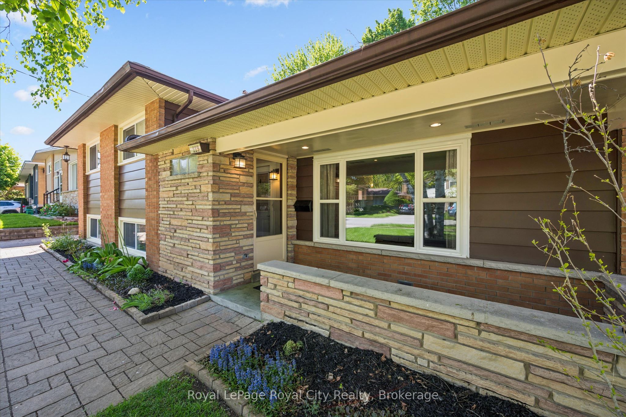 229 Ross Avenue, Kitchener, ON, N2A 1V7 photo 5