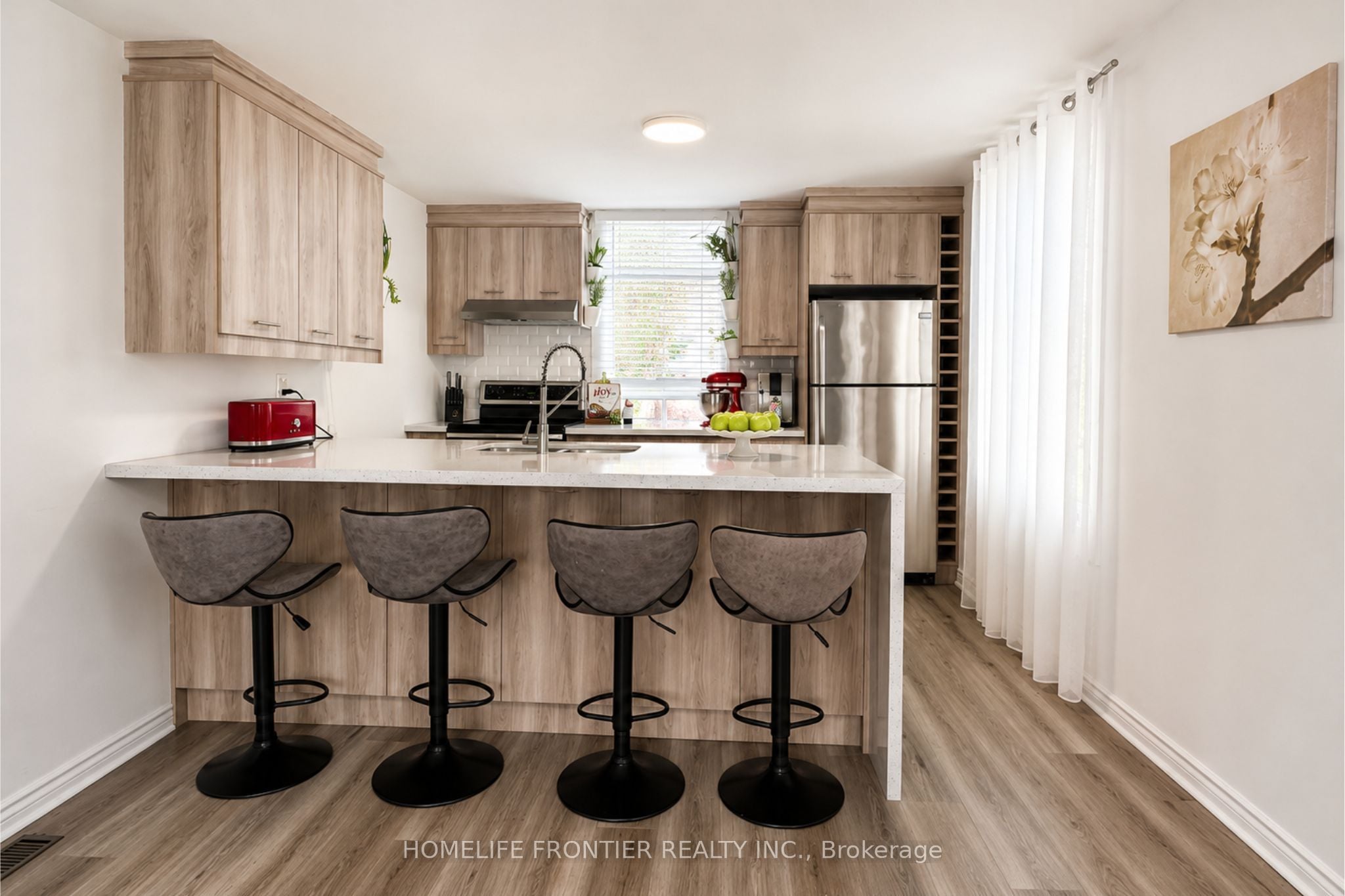 Additional image 3 of 634 Gorham Street, Newmarket, ON, L3Y 1L4