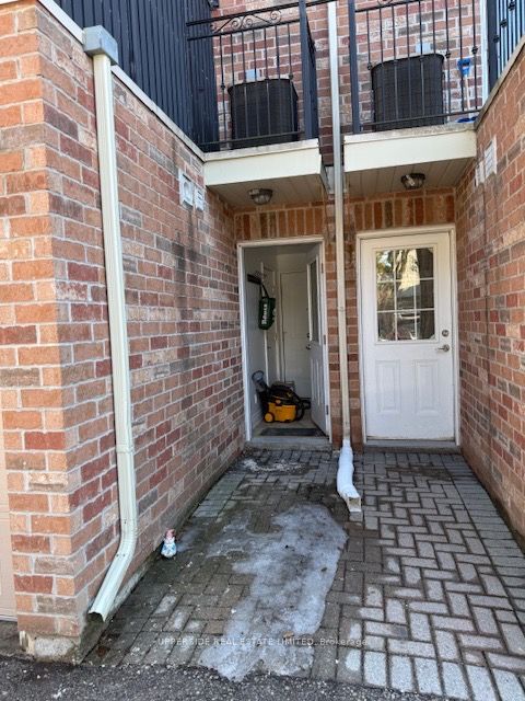 202B Finch Avenue E, Toronto, ON, M2N 4R9