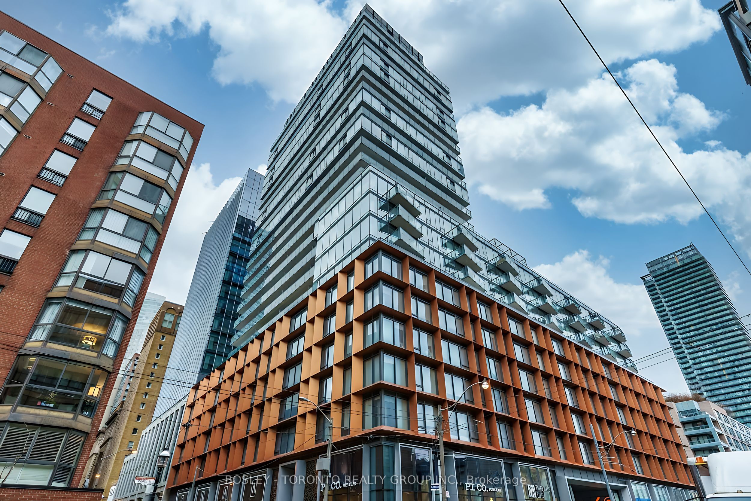 214-60 Colborne Street, Toronto, ON, M5E 1E3