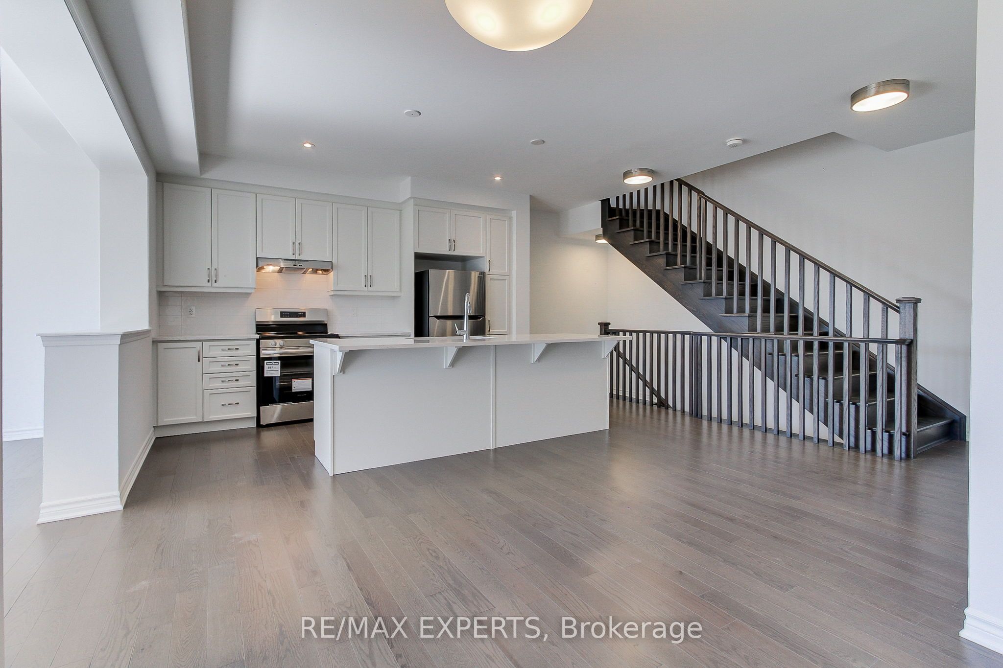 Additional image 5 of 1237 Poppy Gardens, Oakville, ON, L6H 7Y4