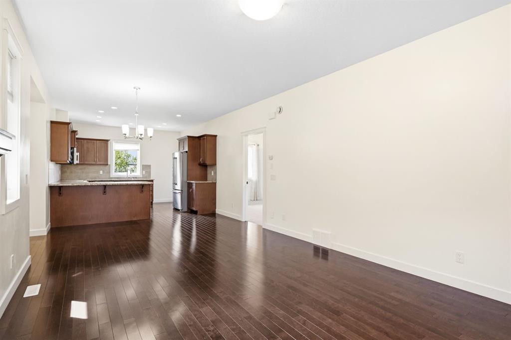 26 Violet Close, Olds, AB, T4H 0E4 photo 5