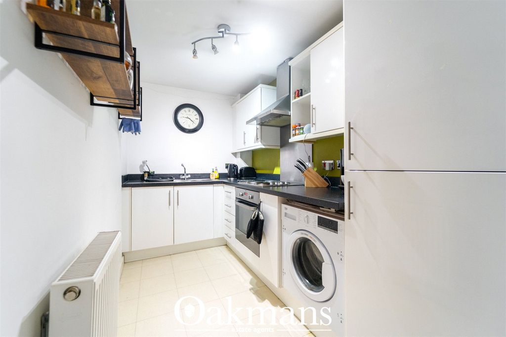 Additional image 6 of 2 bed flat for saleDixon Close, Redditch, Worcestershire B97