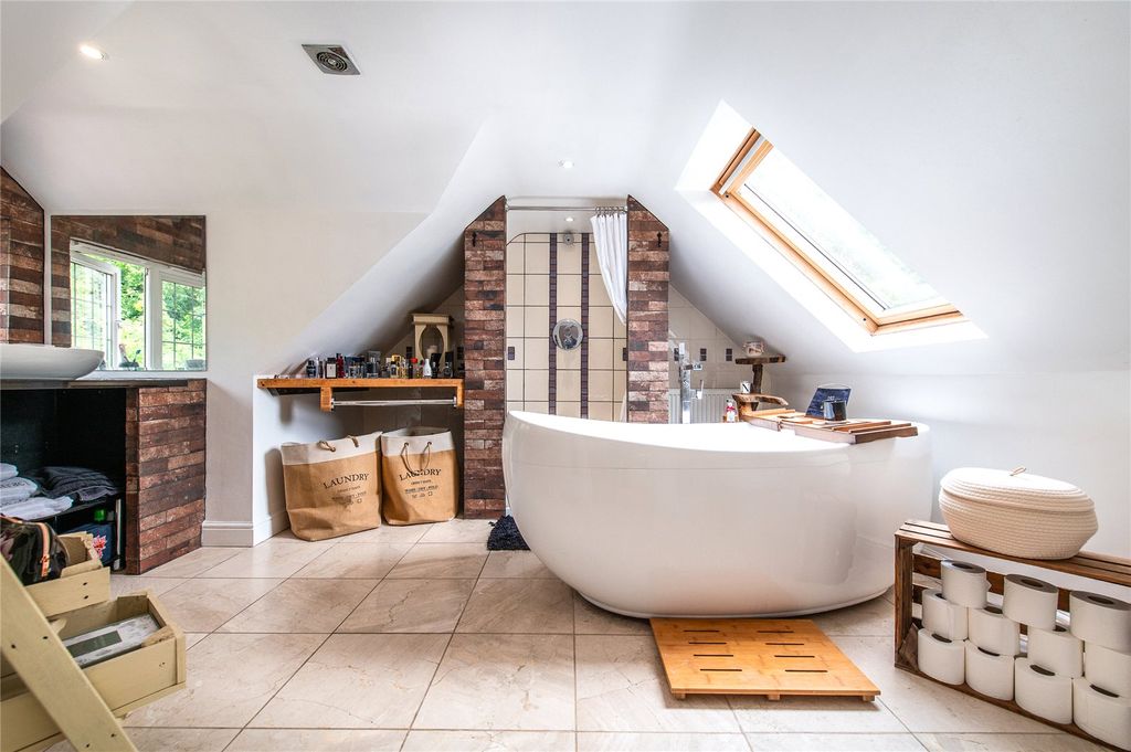 Additional image 12 of 5 bed detached house for saleNashenden Lane, Rochester, Kent ME1