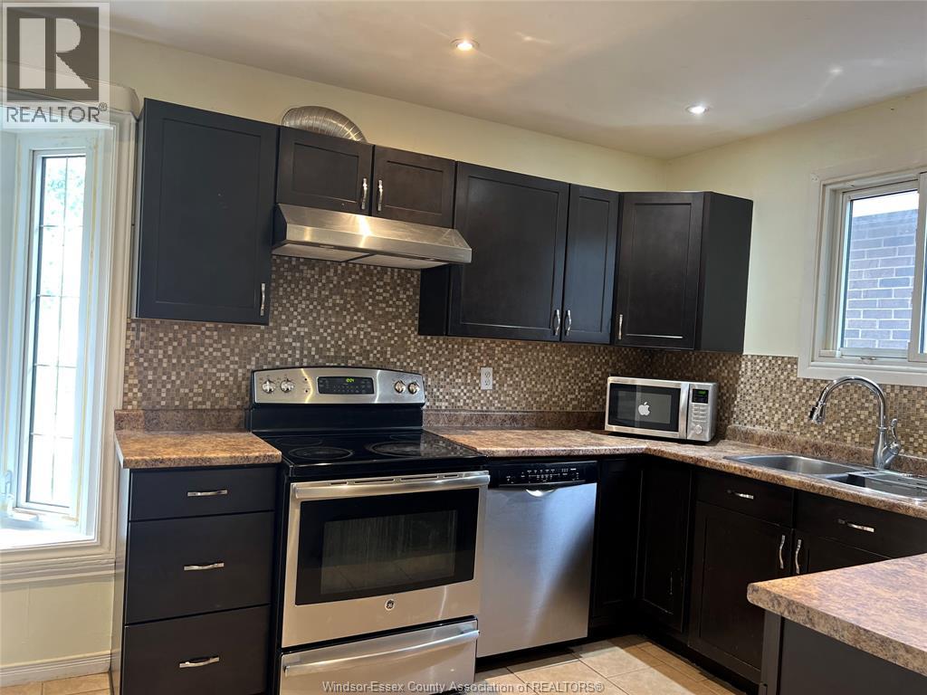 1464 Bayswater , Windsor, ON, N8S4K8 photo 4