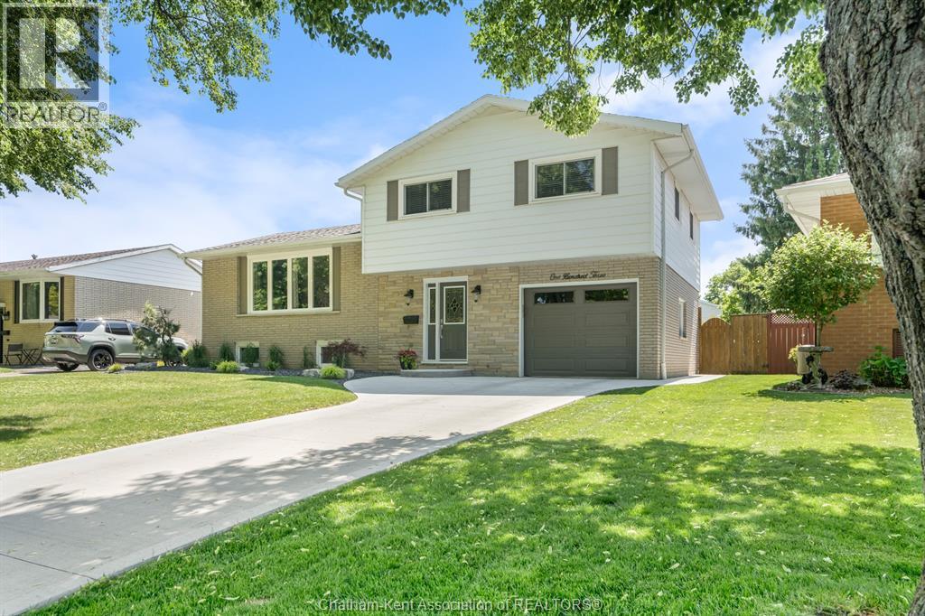 103 Cardinal Crescent, Chatham, ON, N7L3V4 photo 2
