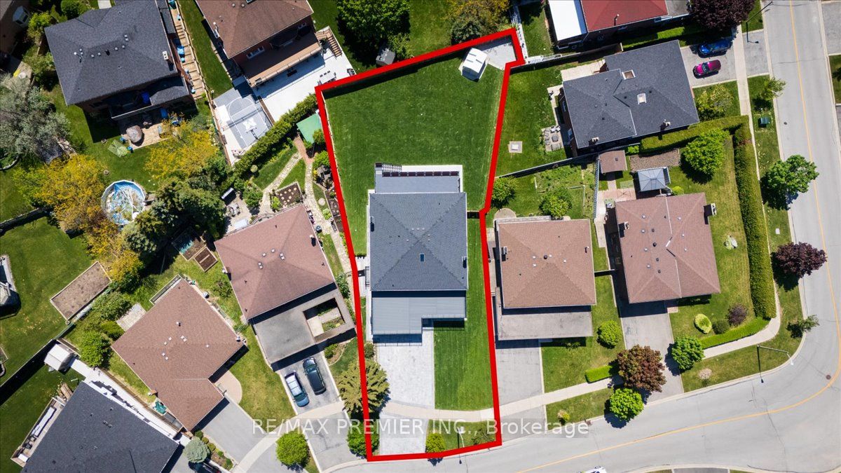 157 Jeanne Drive, Vaughan, ON, L4L 1X8 photo 2