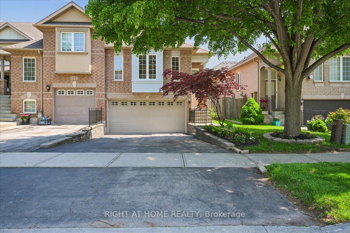 Additional image 2 of 2225 Hummingbird Way, Oakville, ON, L6M 3Z6