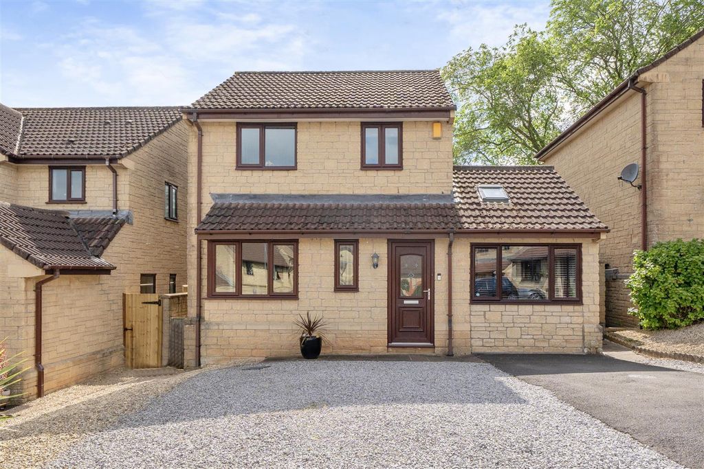 4 bed property for saleSunnymead, Midsomer Norton, Radstock BA3